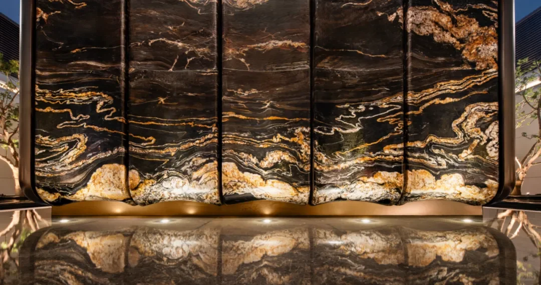 广州顶豪疯了!保利保利玥玺湾狂揽106亿!