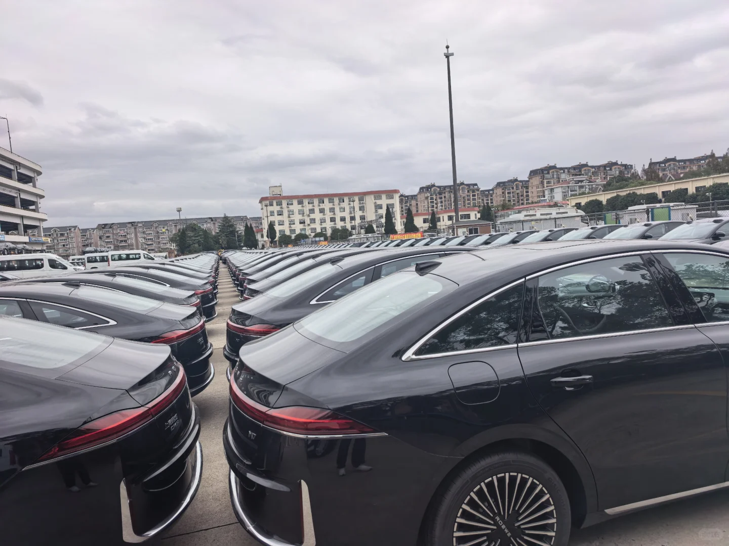 进博会M7特价处理，一手车一手户，独家车源