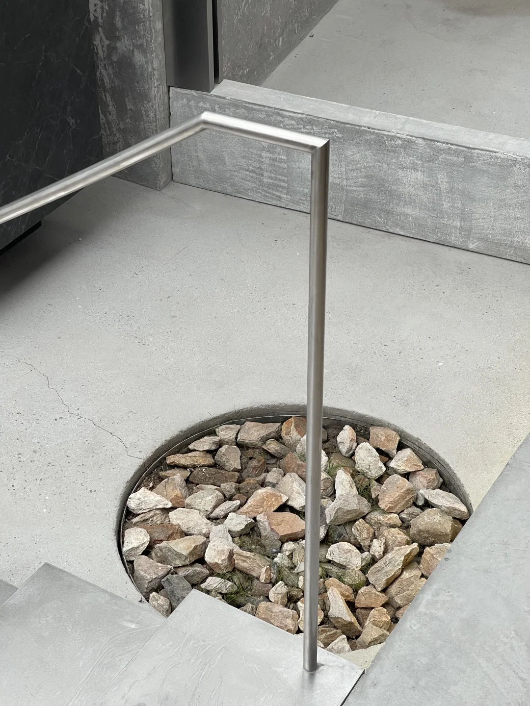 走进一家工业风的亭阁空间|上海poqqen pohl