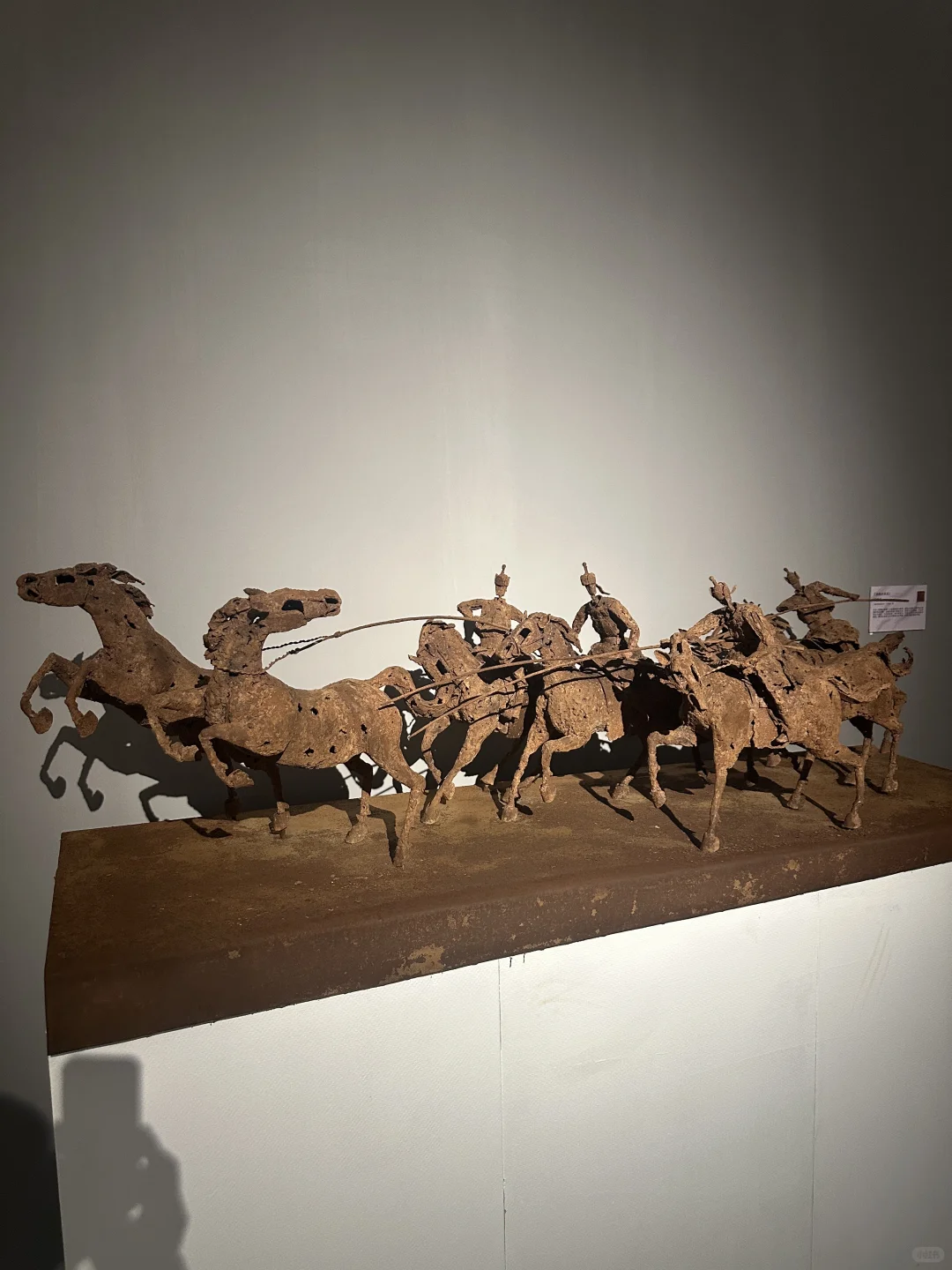 来河北美院看雕塑展啦