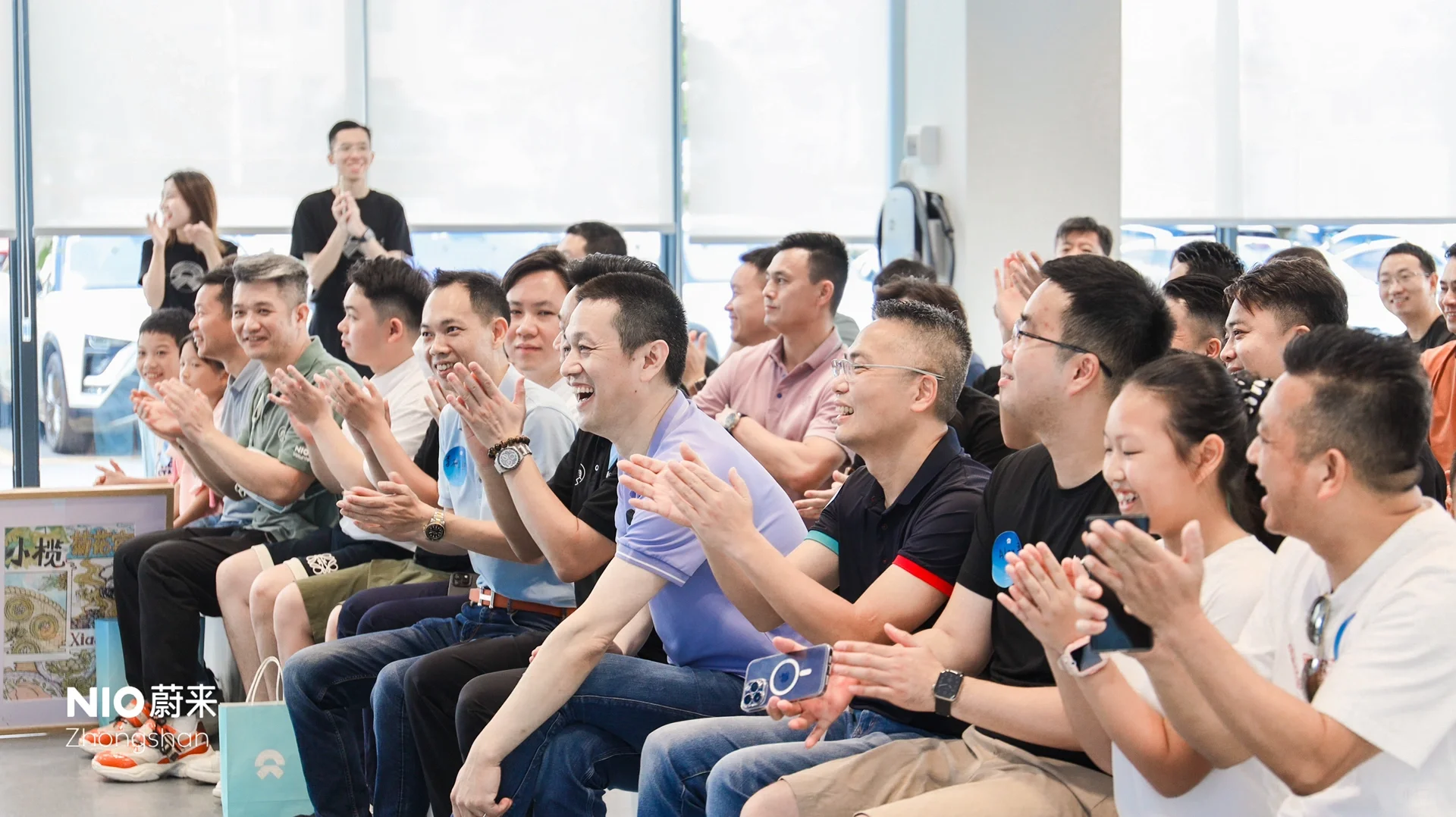 在这里用户可以和创始人面对面交流⁉️