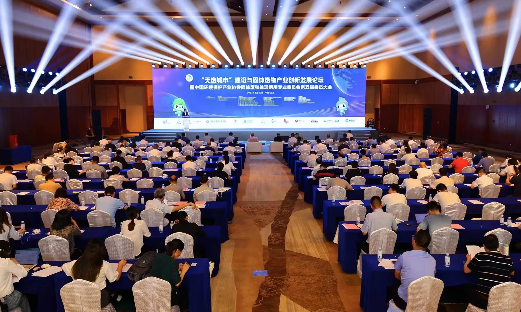 陵水灯光音响设备舞台搭建桁架搭建屏幕租赁