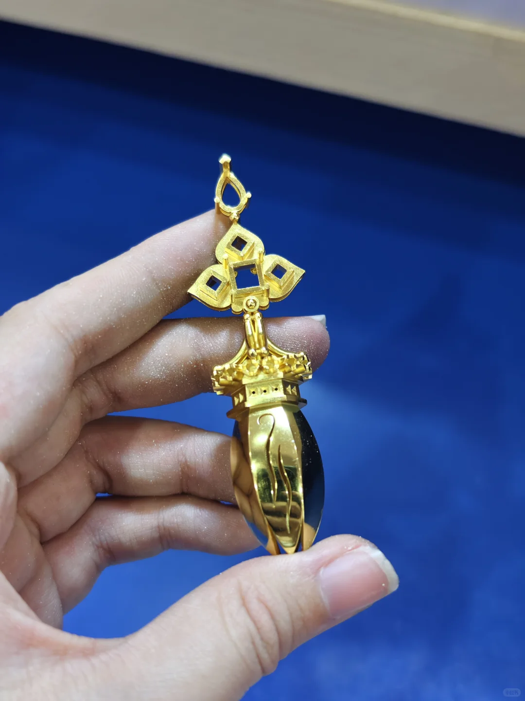 我在深圳找珠宝大赛教练??学金属起版