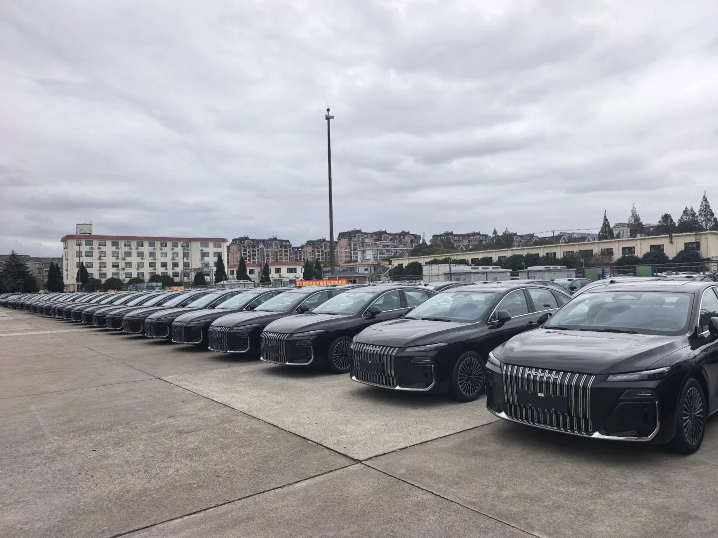 进博会M7特价处理，一手车一手户，独家车源