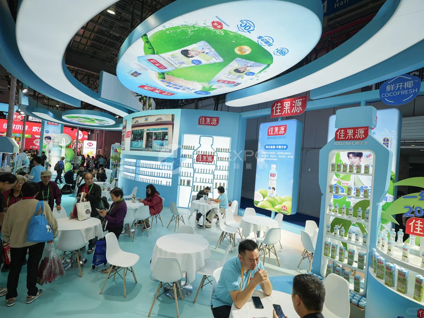 某博会”佳果源“展台设计搭建效果