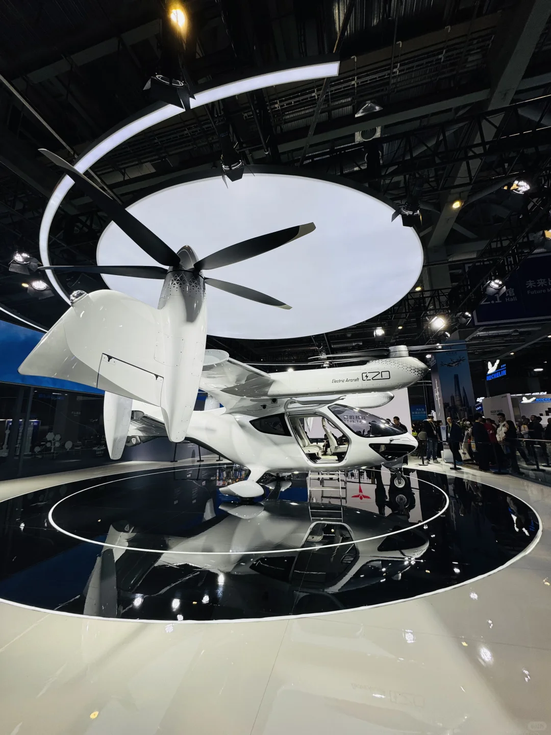 2025进博会暴走攻略?四叶草一日游