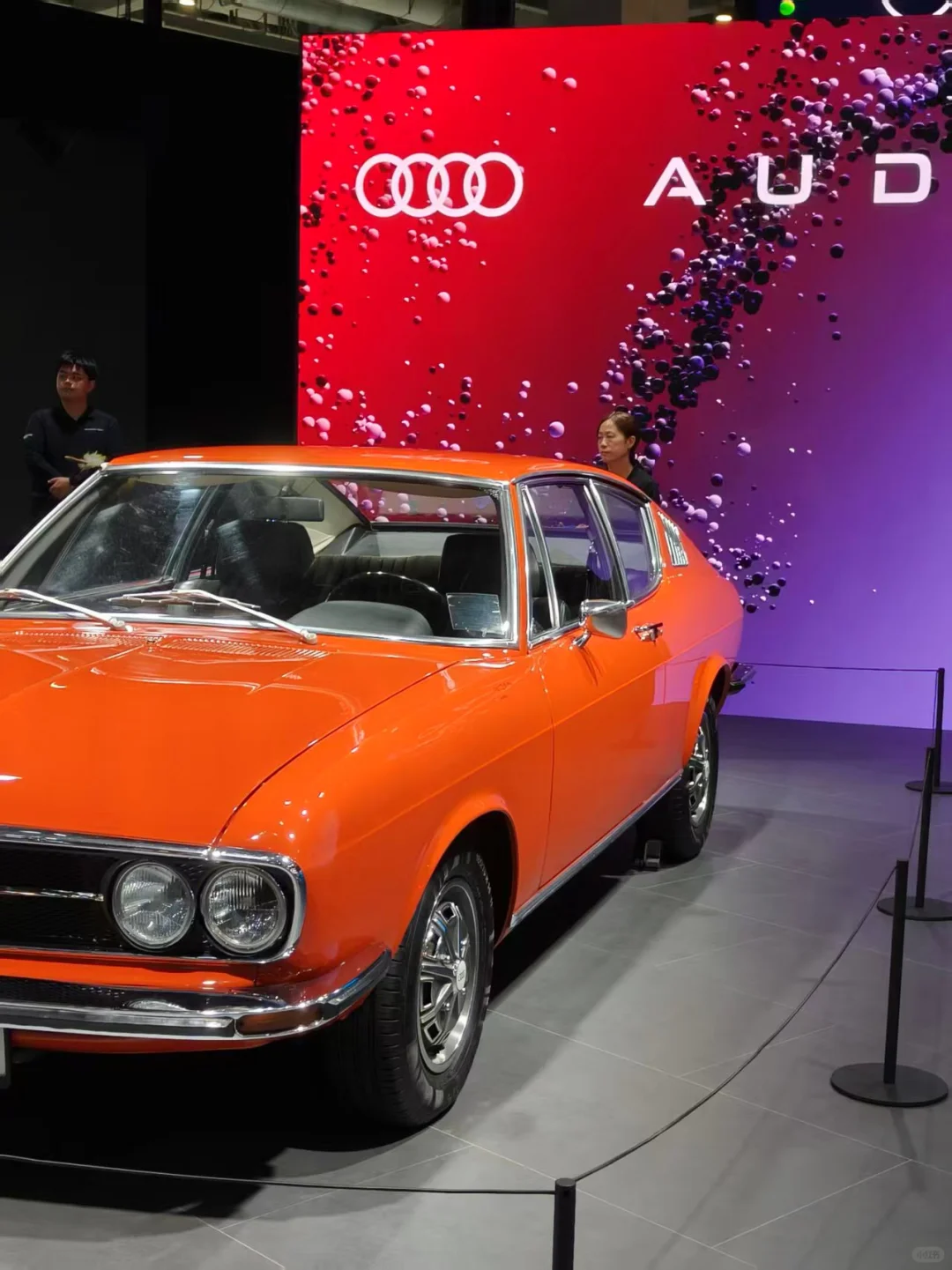 进博会大众集团展台 竟然还有经典车