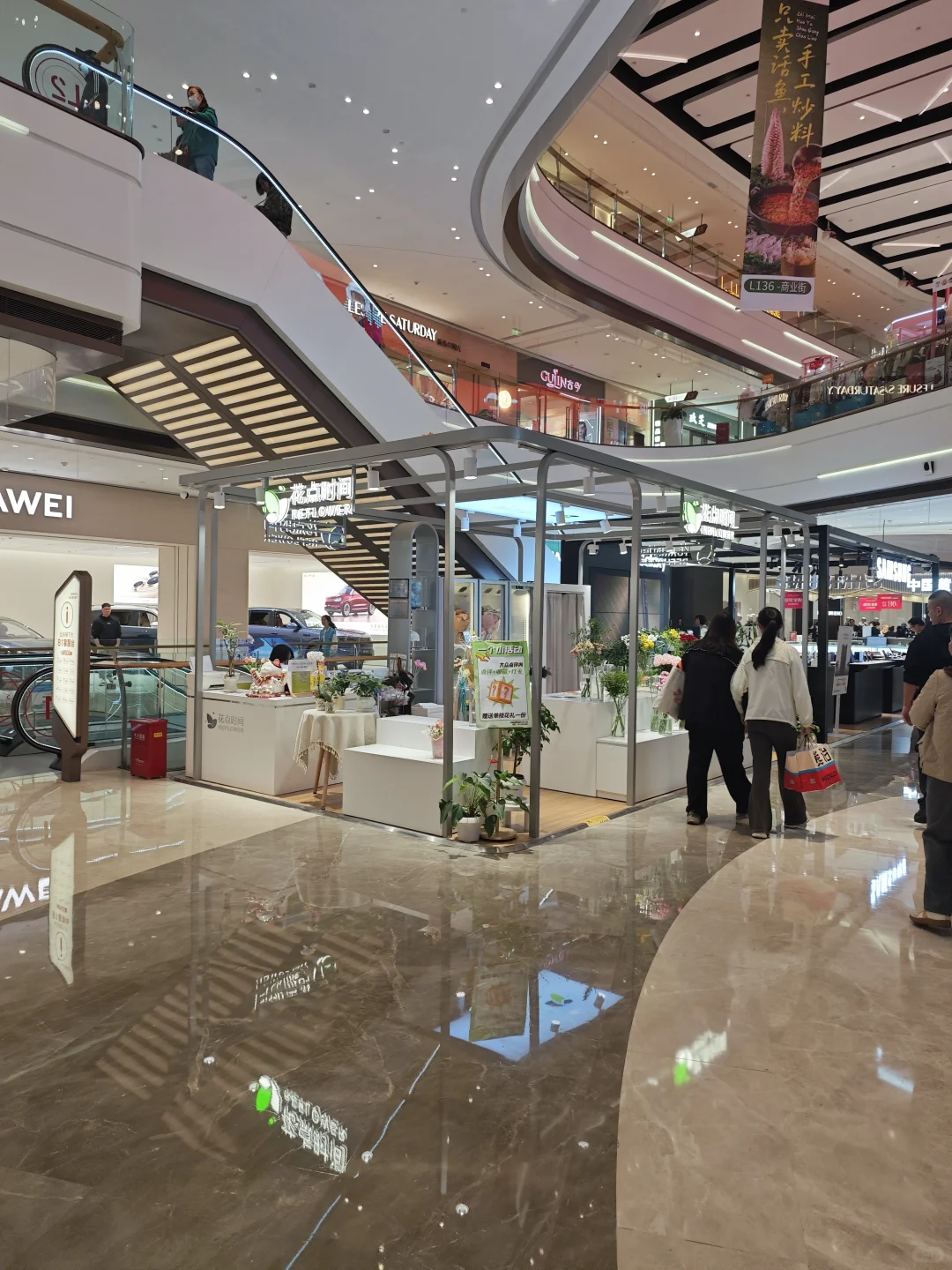 毙掉三个送死案例，商场人能救一个是一个