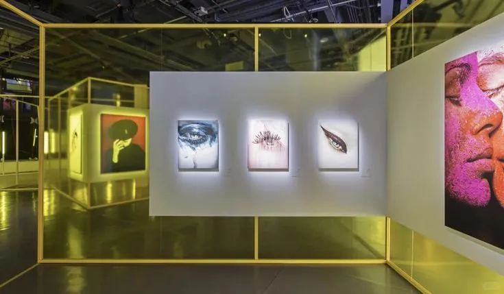 光影流动间✨工业风光影艺术展太出片啦！