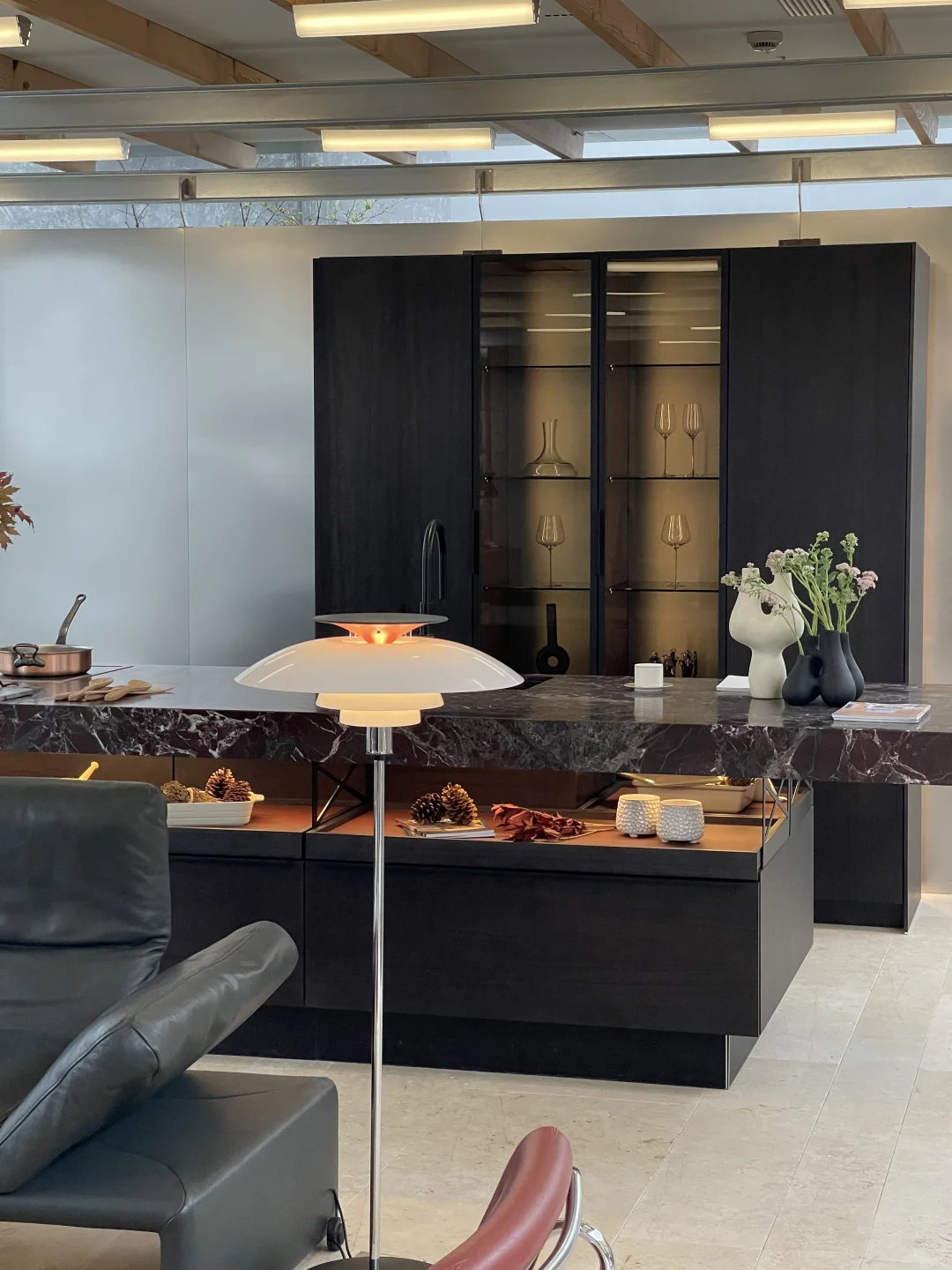 走进一家工业风的亭阁空间|上海poqqen pohl