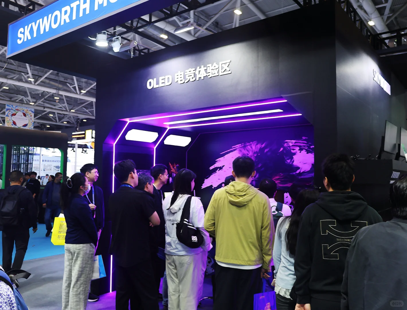 创维显示器会展火爆