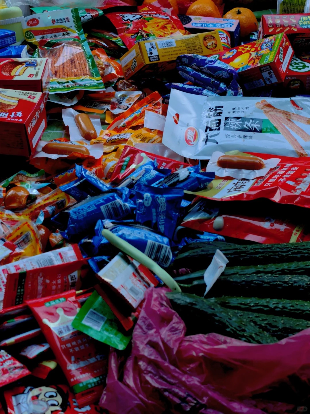 只要有人的地方 就有中国人卖东西