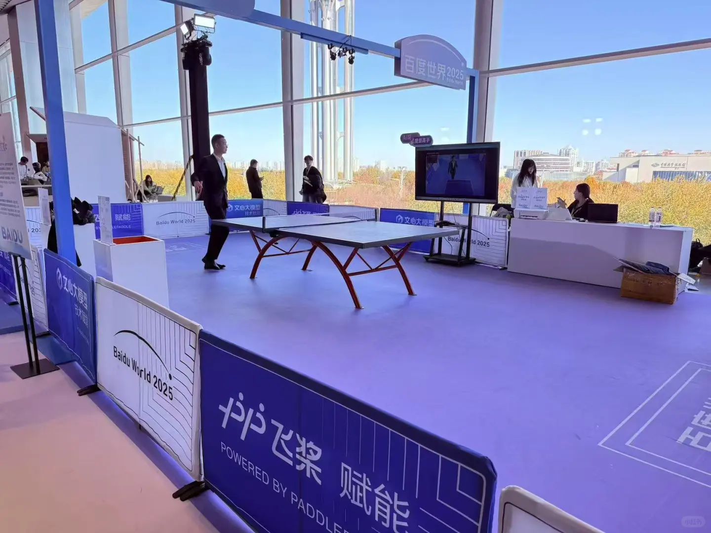 科技盛会现场直击！未来感爆棚✨