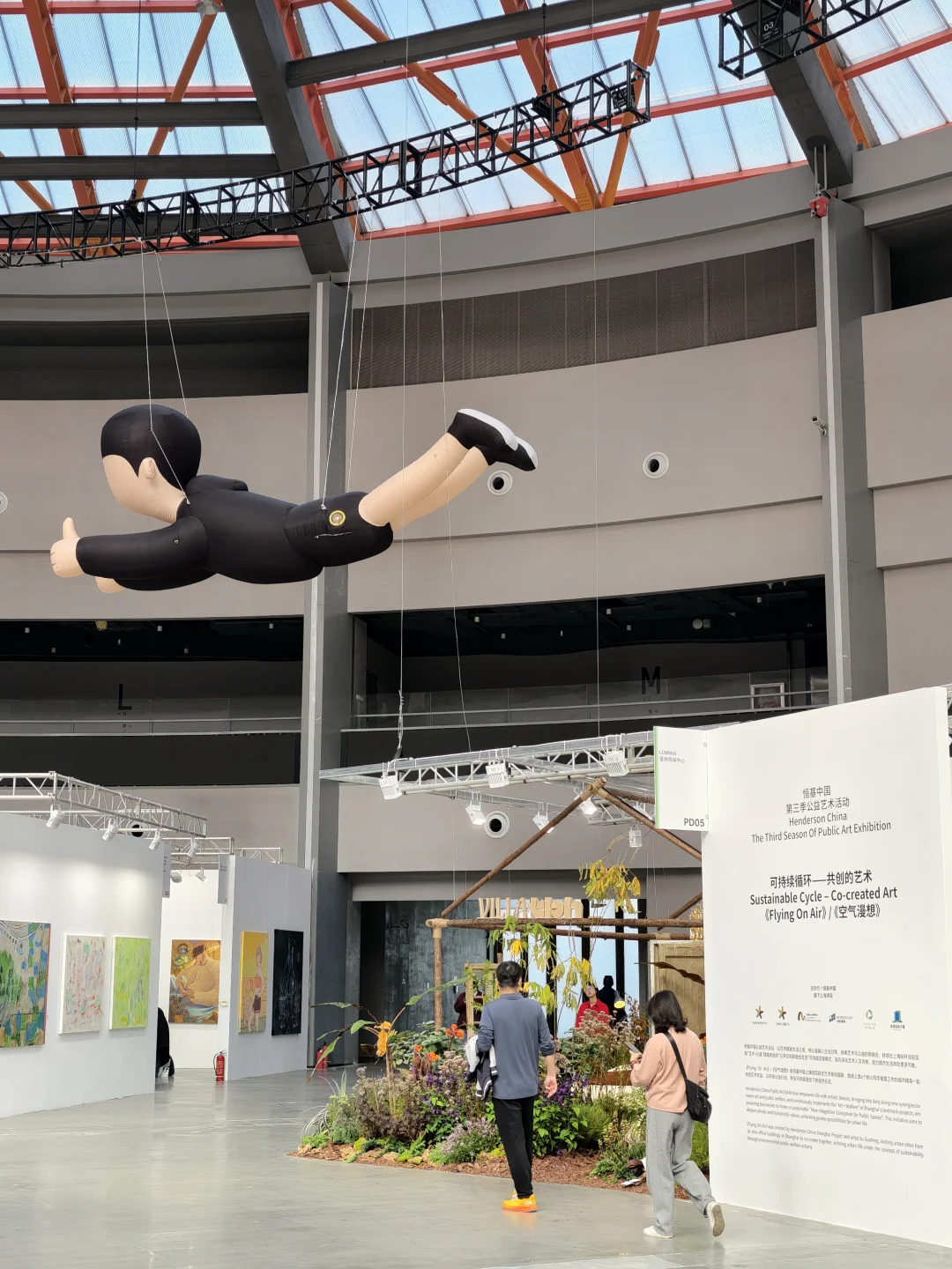 看不懂的西岸艺术设计展，拍照很好看～