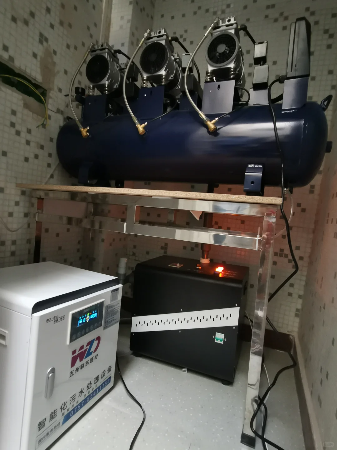 口腔设备生产商