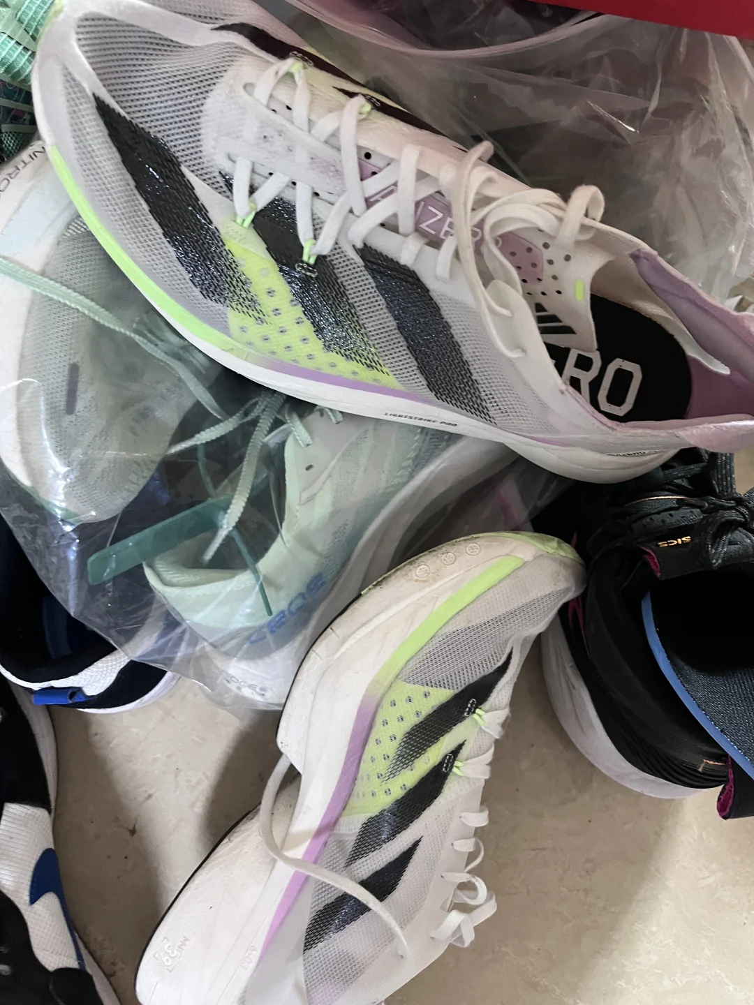 二手鞋有多便宜你知道吗？