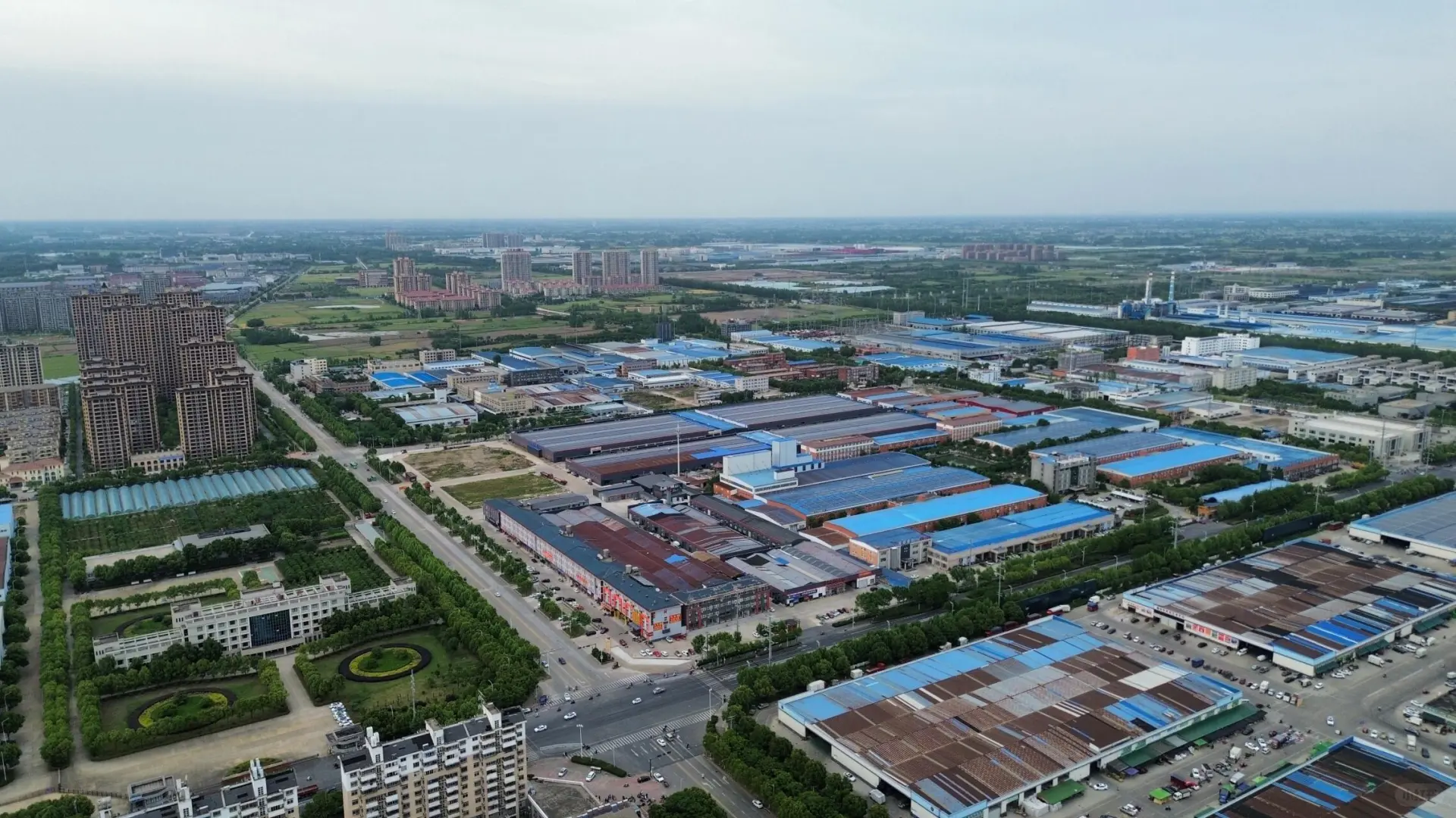 夏天远去 秋天已来 厂房还在等你