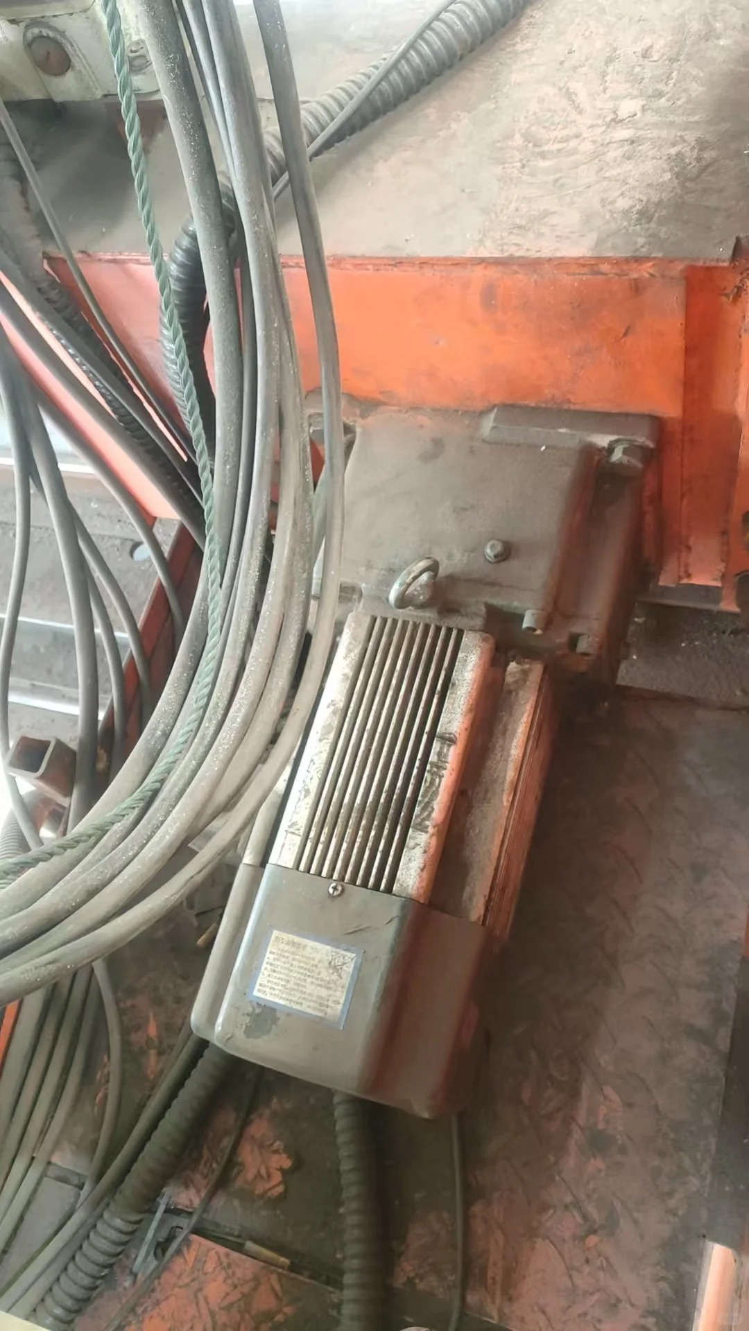 咸宁三鼎机电股份有限公司一体化软起动驱动