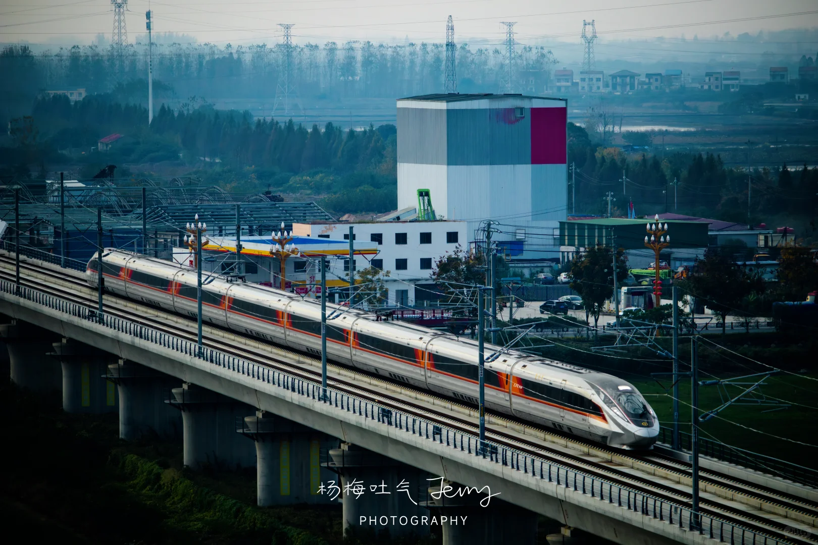 CR450系正在武宜高铁试跑