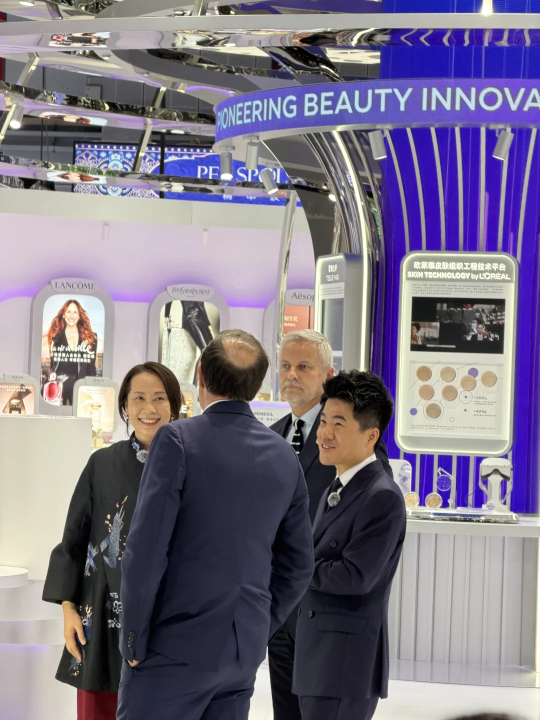 进博寻美之旅：欧莱雅的美之道✨