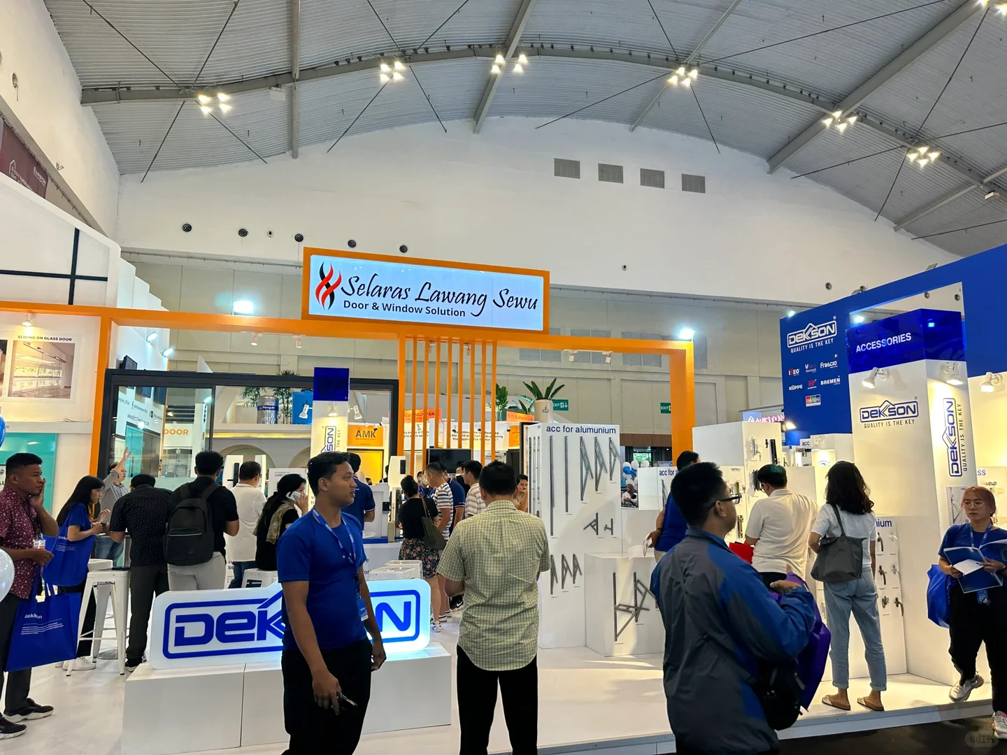 为什么是印尼？2024必争之地，人口第四大国