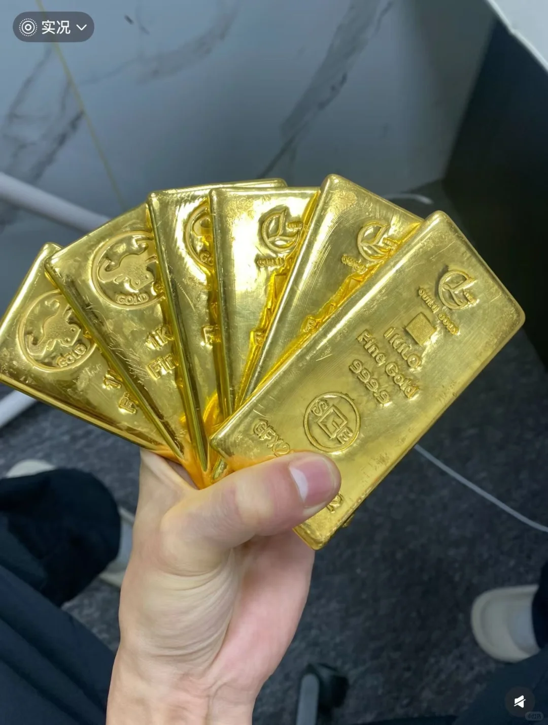 不是每家珠宝店都有光谱测金仪|我们有✨