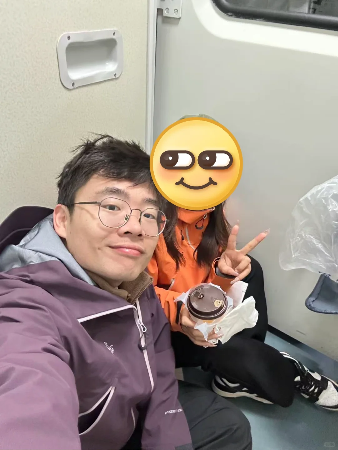 加班设备普通，加班地点就不普通