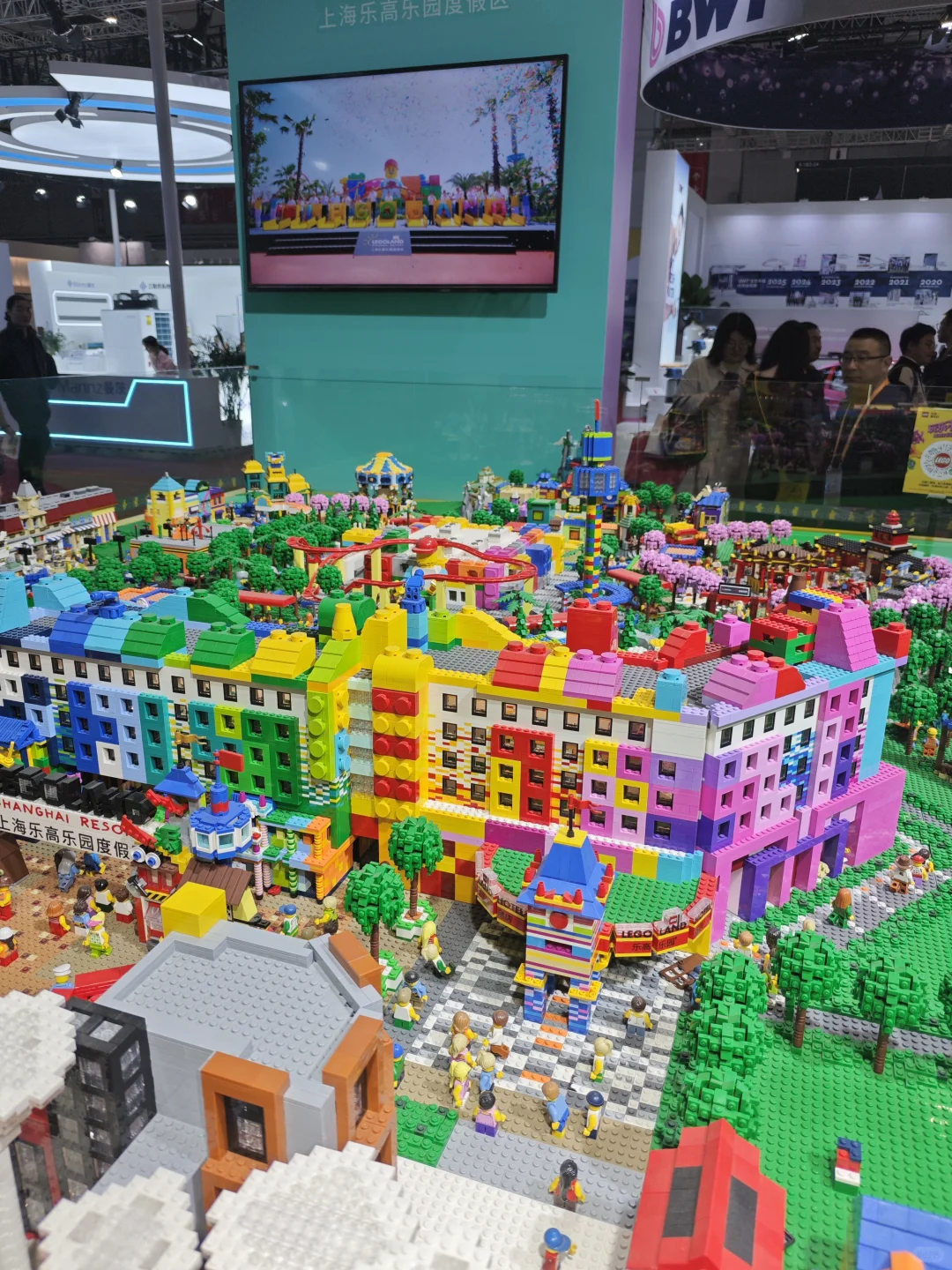 11.8进博会观展交作业啦!