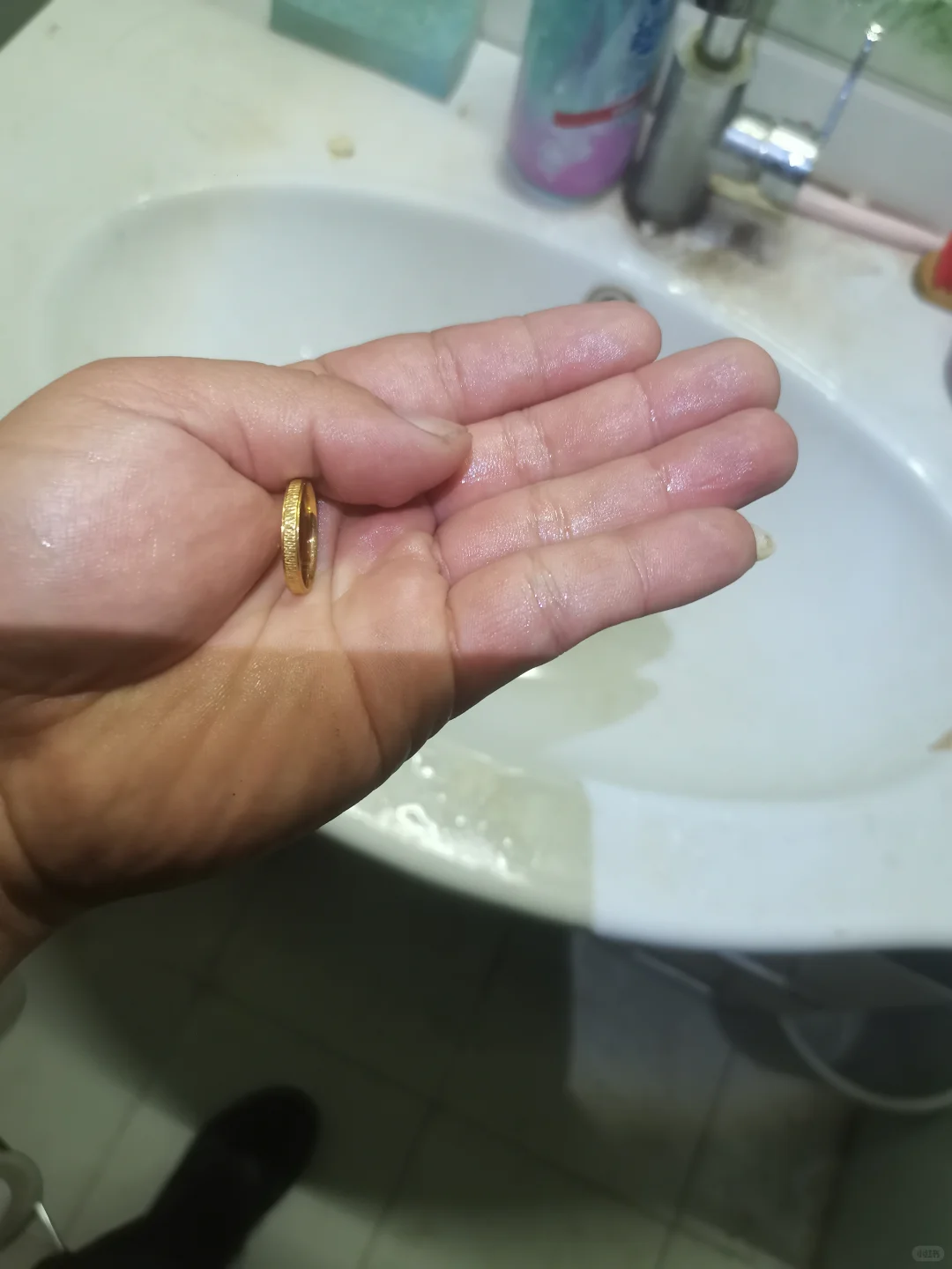 江苏东海县成功打捞戒指