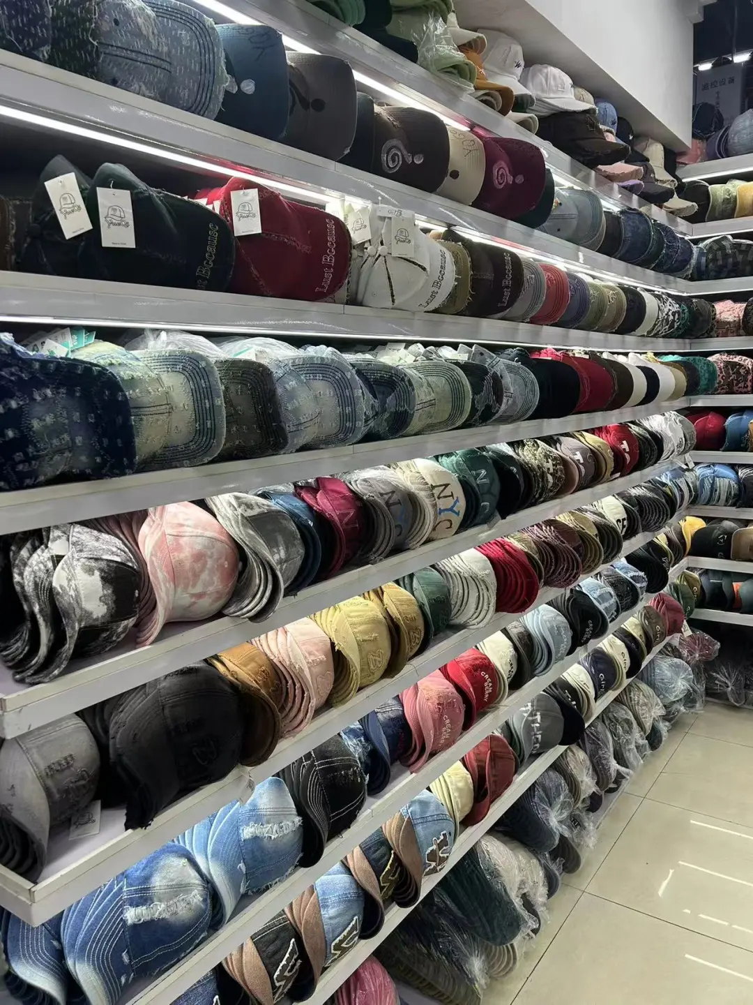 义乌商贸城 棒球帽 跨境老外最爱鸭舌帽