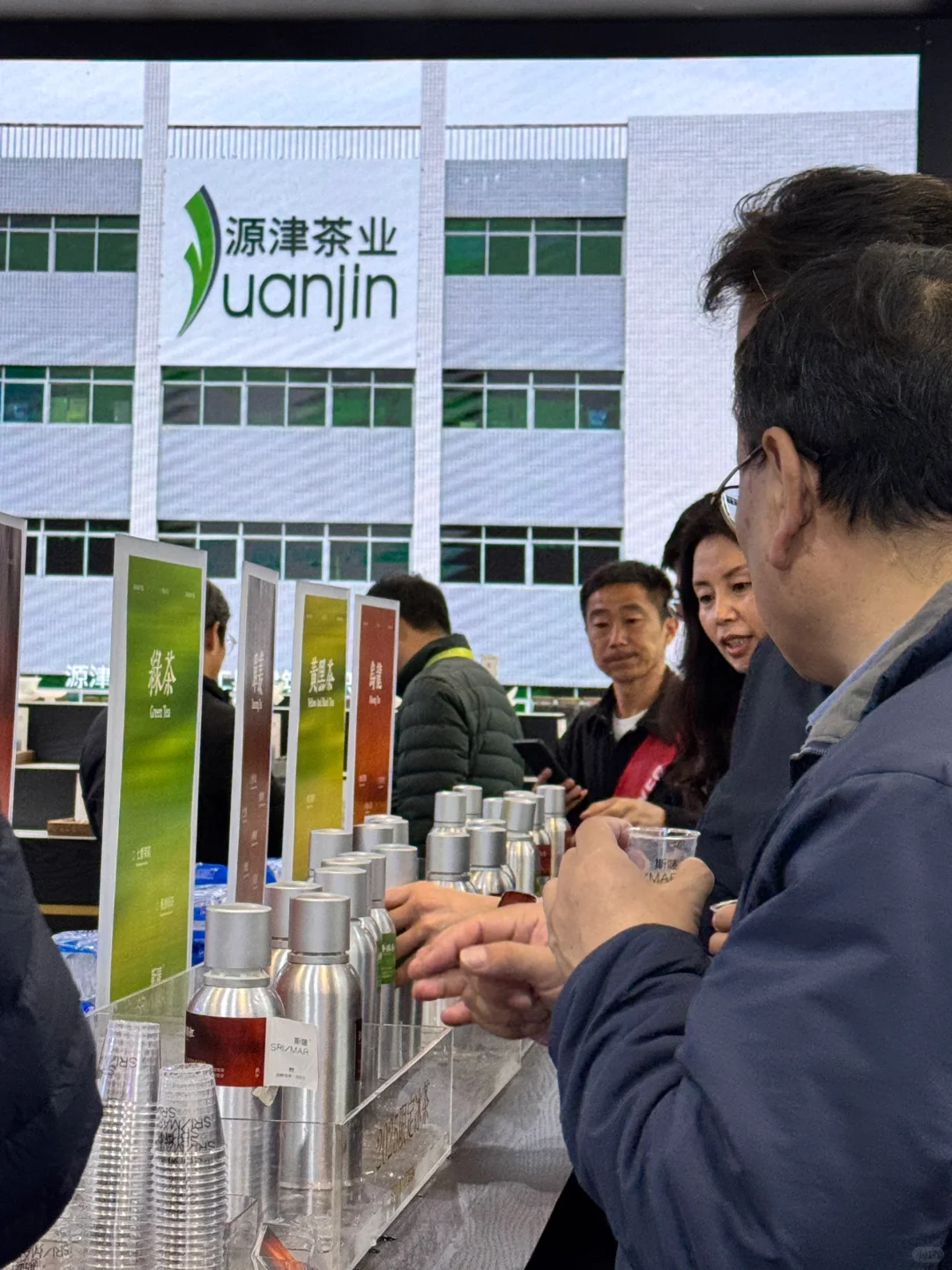 直击上海展会现场，人潮汹涌，快来一起品鉴！