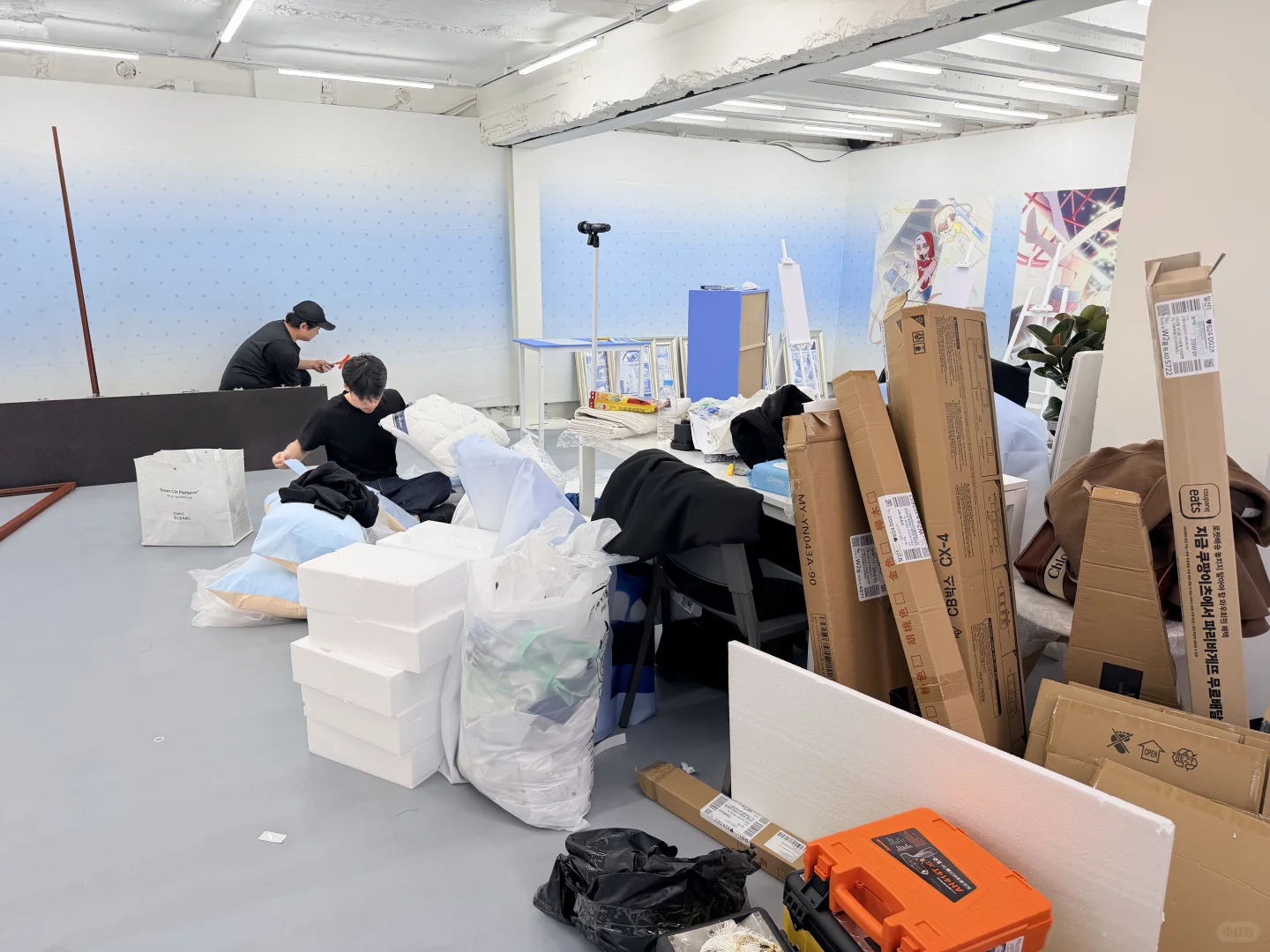 韩国本地活动event公司-弘大idol男团体验馆