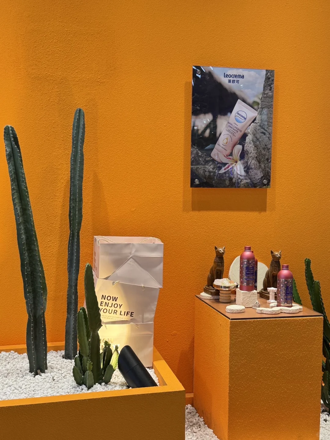 进博会宝藏！东方宝石锁香瓶锁住秋冬浪漫?