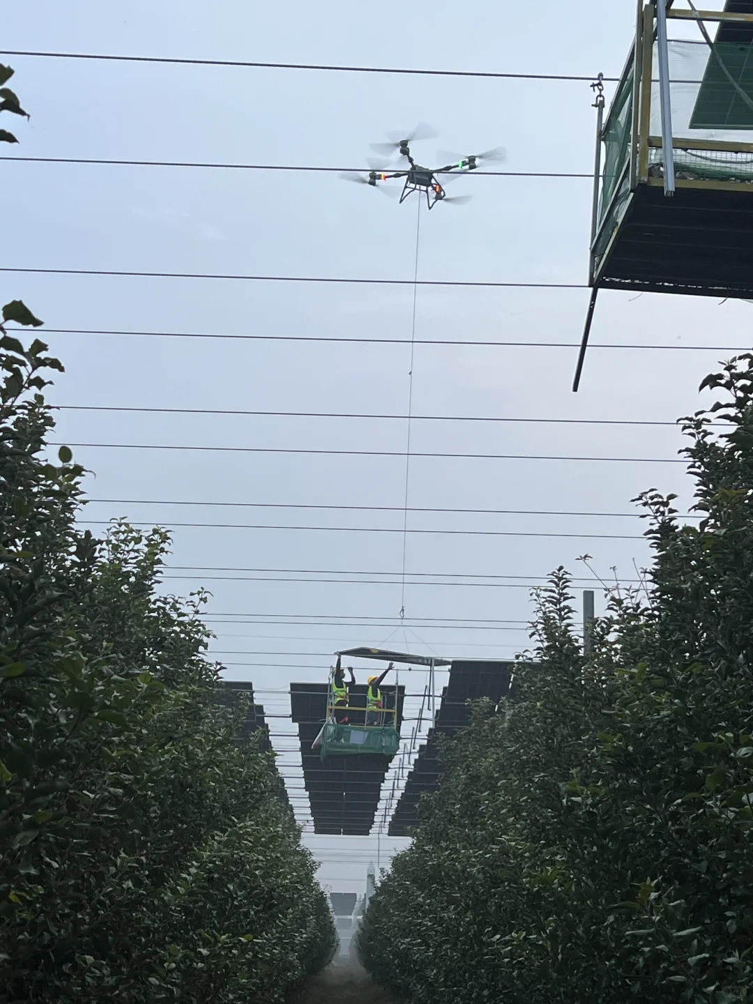 飞机不听话，把他拴起来