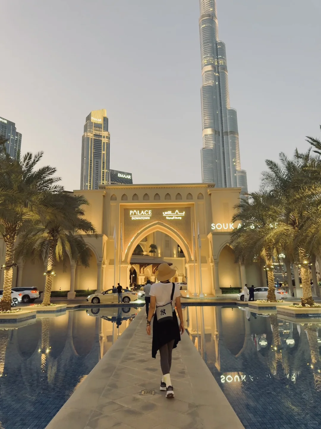 迪拜?一半清醒一半醉?