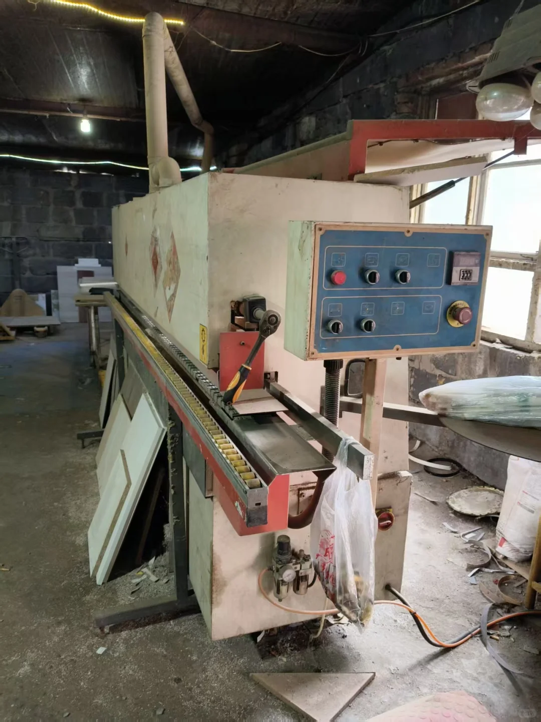 【出】排钻机，封边机，分割机