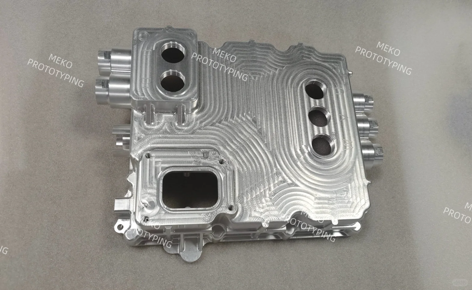 这种精密零件就交给我们吧！