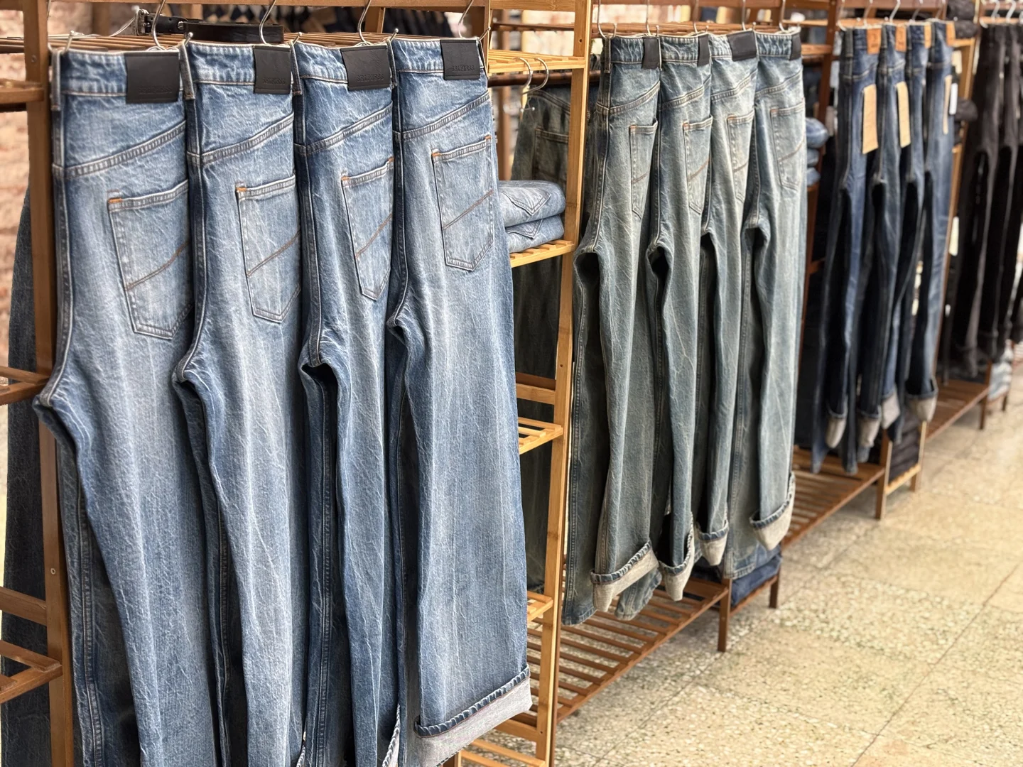 ?牛仔靠谱供应链咋找啊？