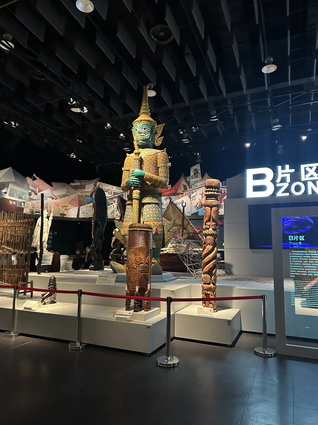 上海世博会是我们青春的回忆吧