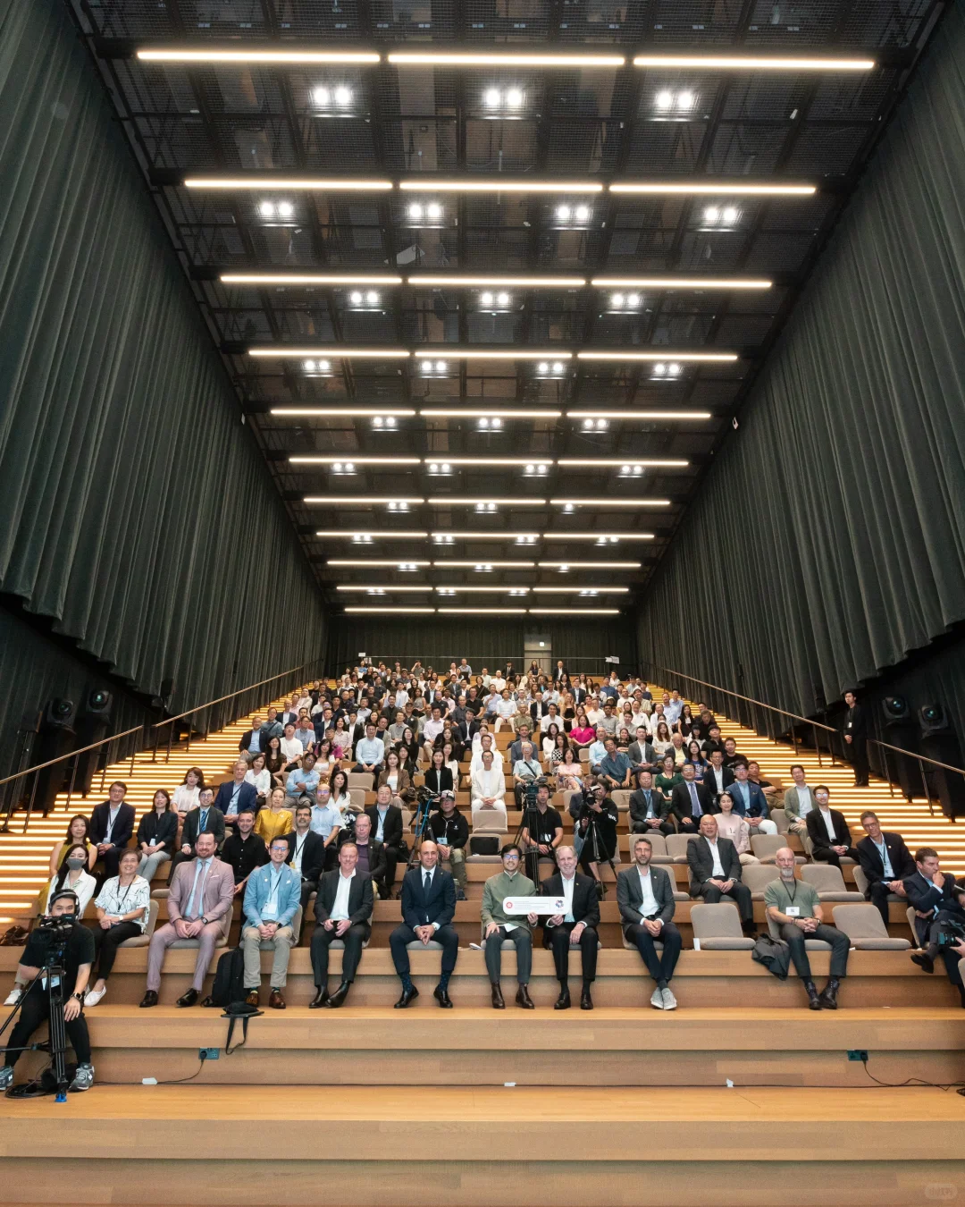 Discover NEOM 香港??