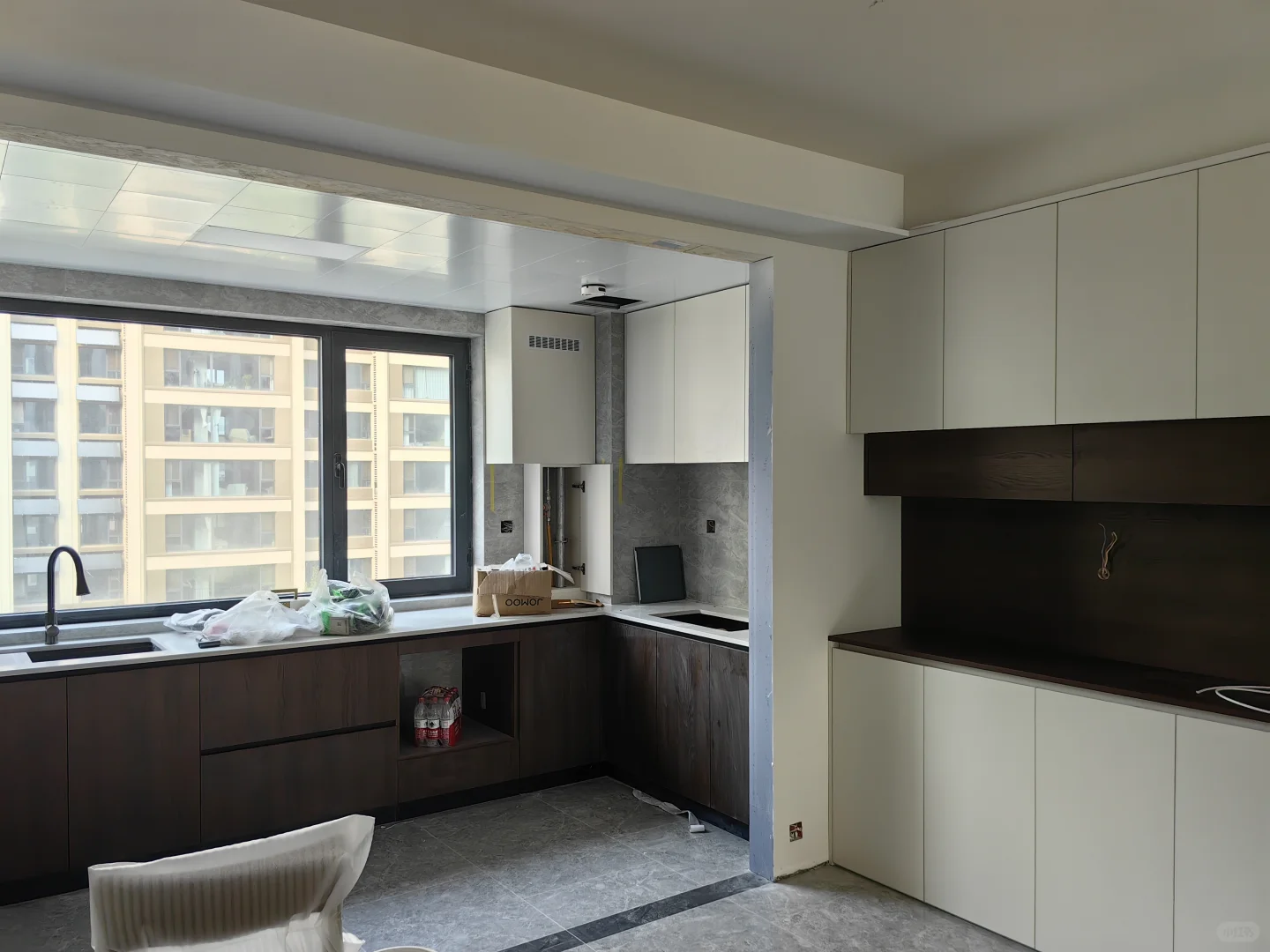 天正山河玺院落地实拍