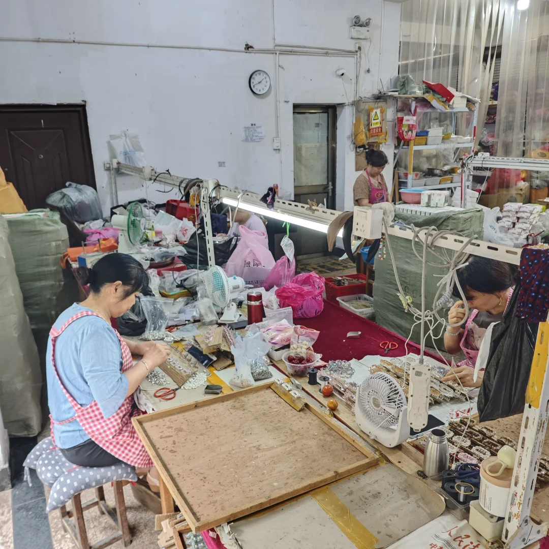 义乌这样的小作坊一个月外贸能做73个w