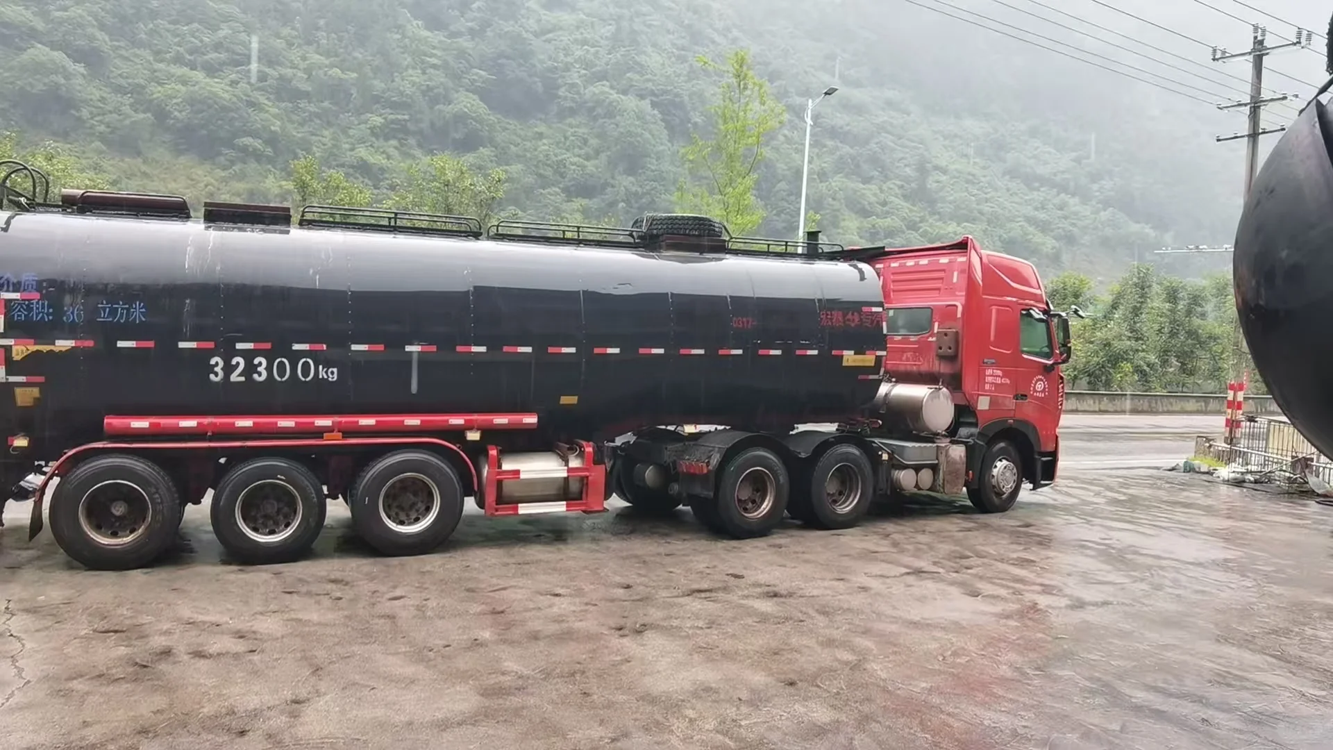 川渝需要普通液体罐车