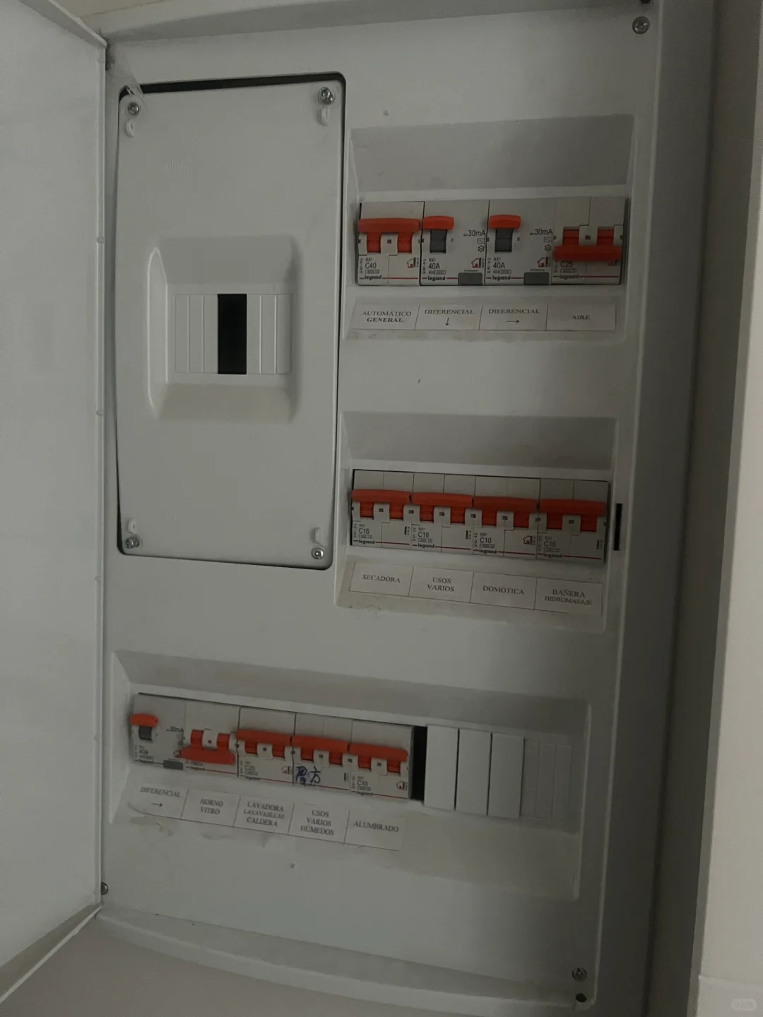 家庭电路检修…