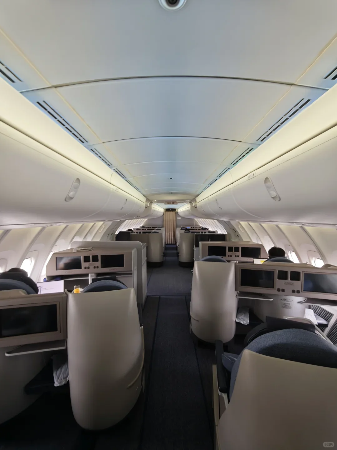 国航也有隐藏款？四发双层不是随便就能坐到