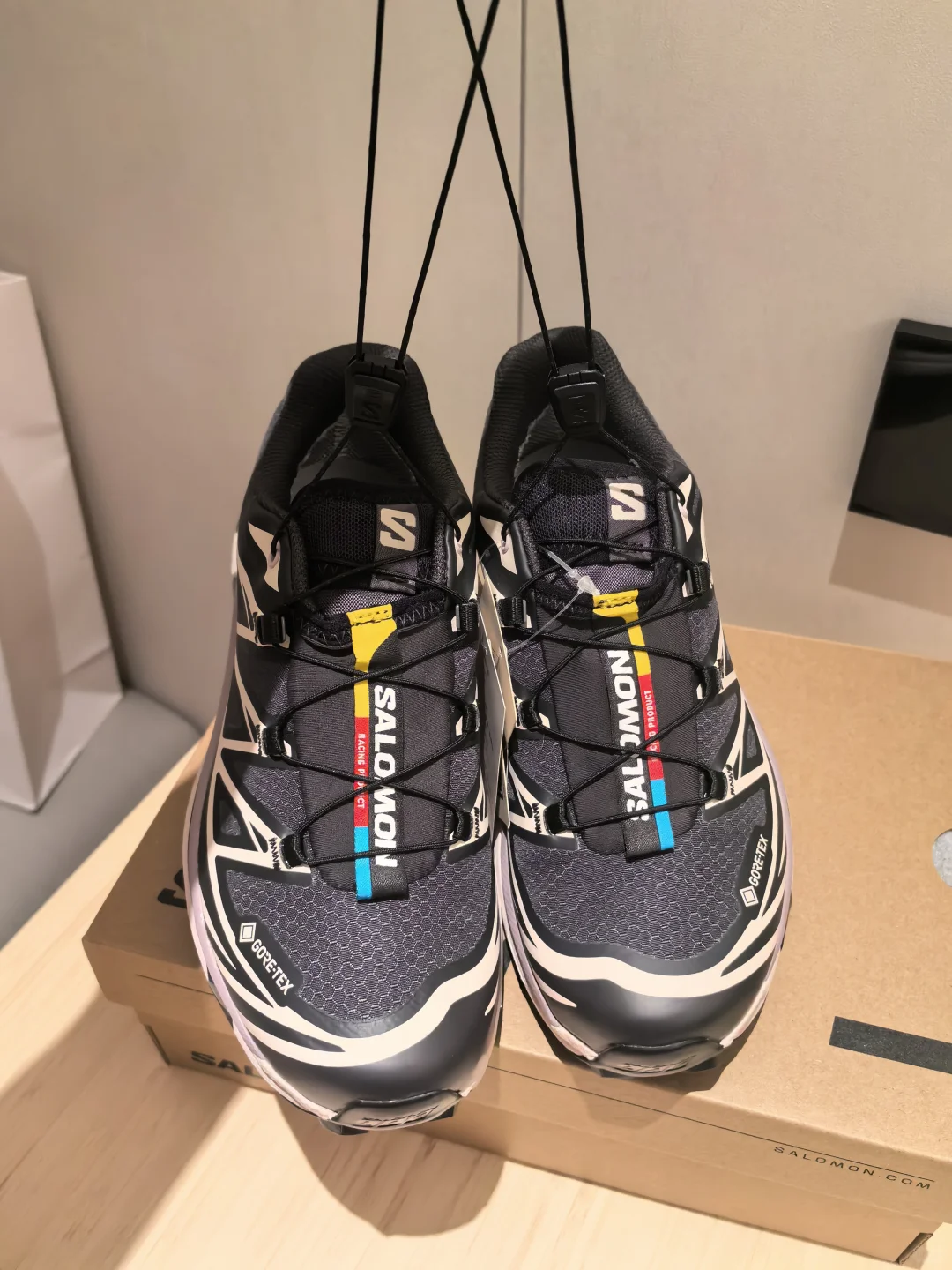 真的好喜欢我的新鞋～～～