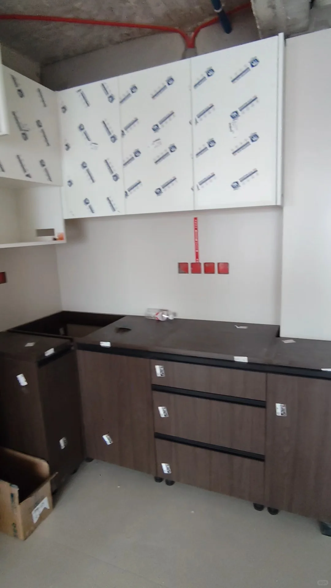 全屋定制柜安装啦