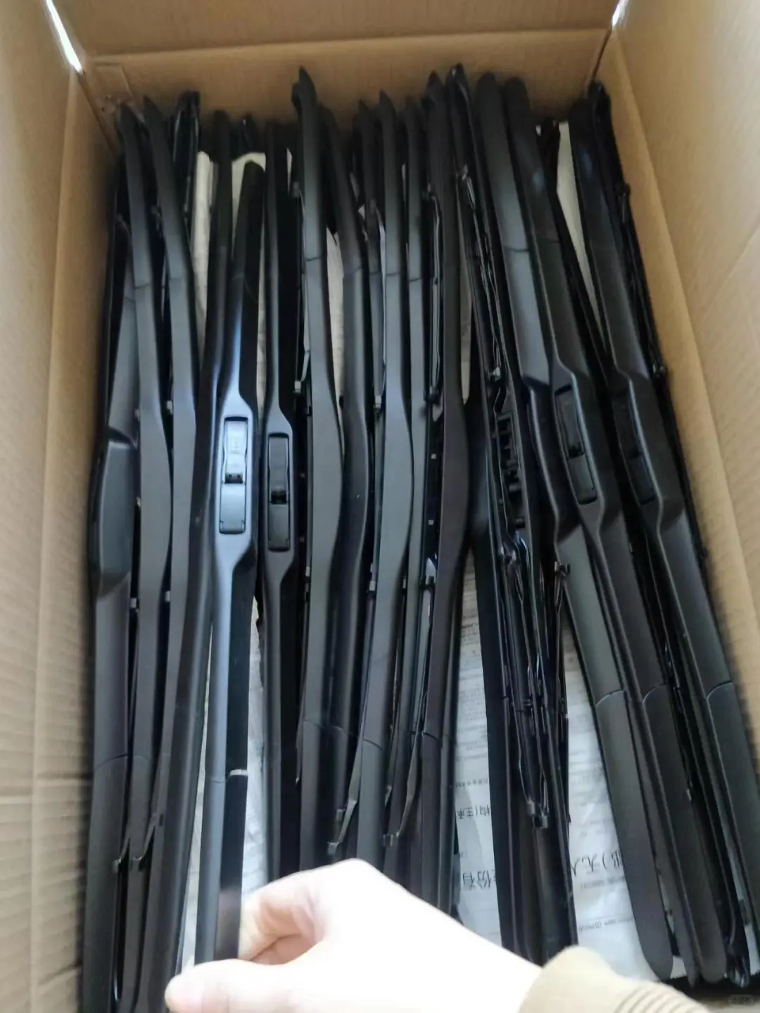 雨刮器工厂直销,超高性价比等你来!!!