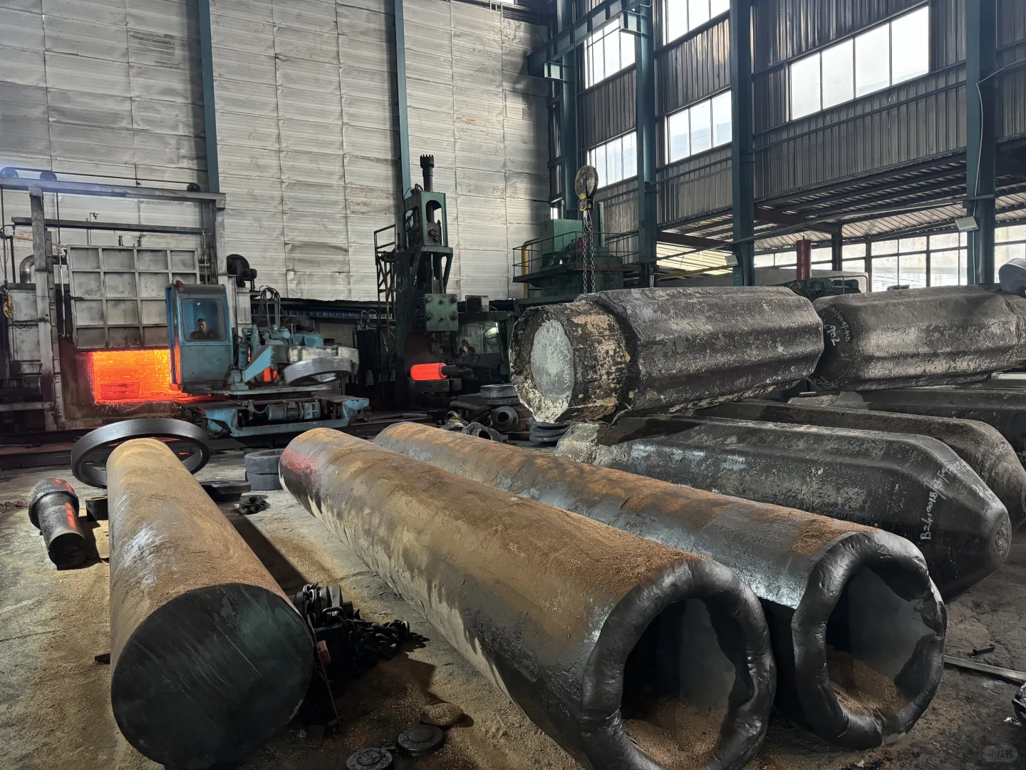 大型锻件生产现场life图与热处理一体化.