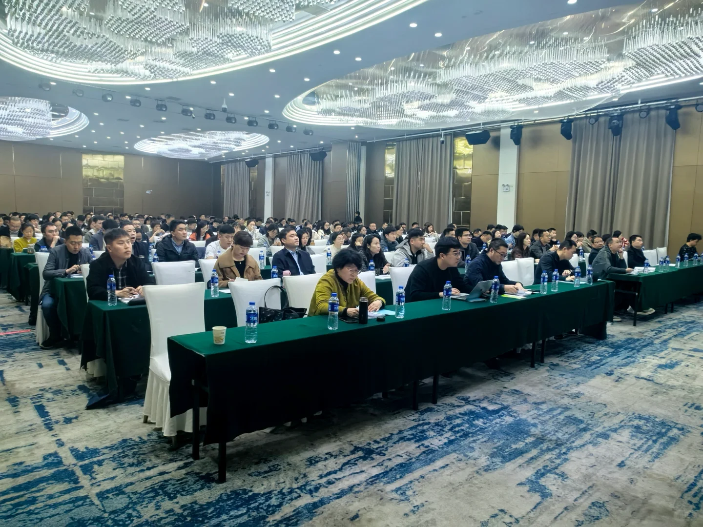 聚焦央国企招标采购培训现场，共探行业发展